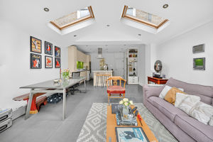 Photo 11- click for photo gallery